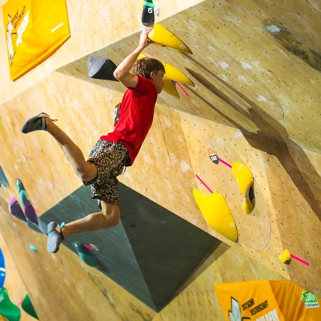 Deutsche Meisterschaft Bouldern 2026 - Finn Altem%C3%B6ller / Foto: DAV/Pavlo Vekla